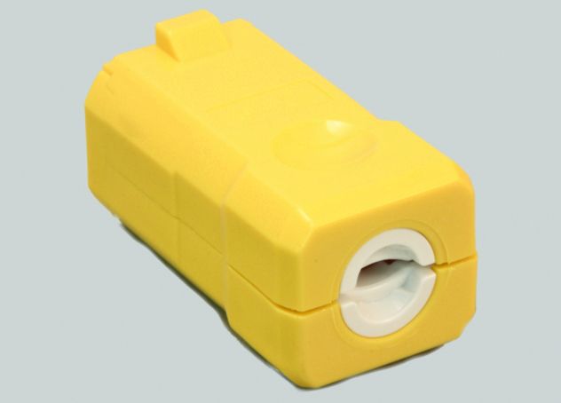 SVPW 806072 Power Cord Receptacle, 125V, 3 Prong, Nylon, Female